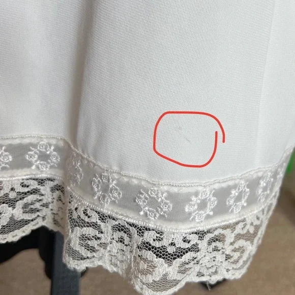 Vintage White Lace Trim Full Slip Adjustable Straps Mid-Century Lingerie Dress - Picture 8 of 9